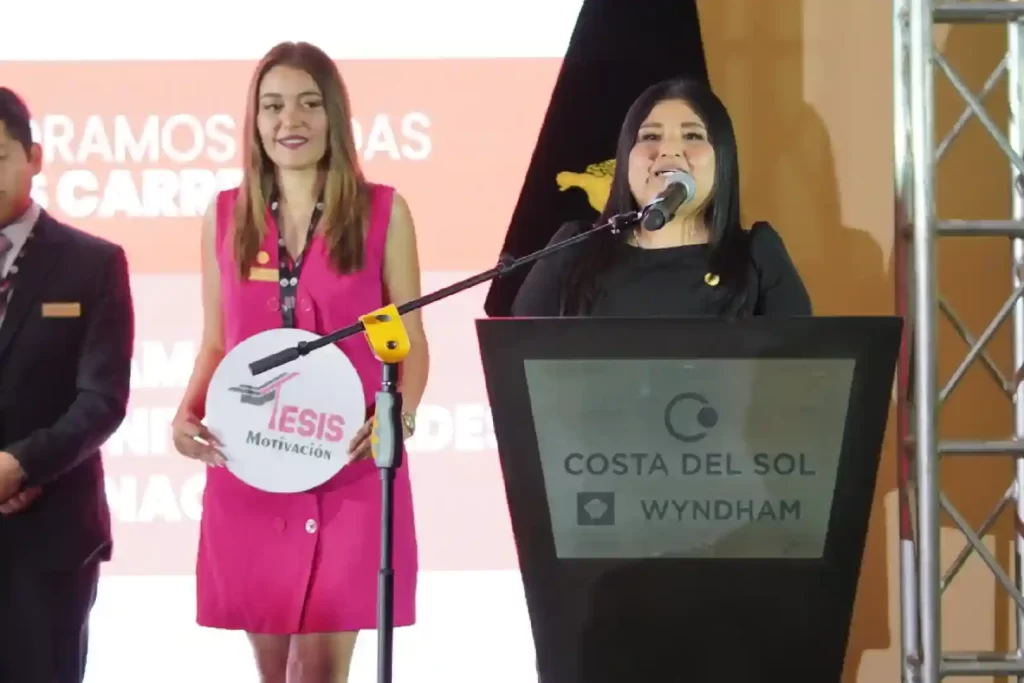 Hito en la historia de Tesis Motivación