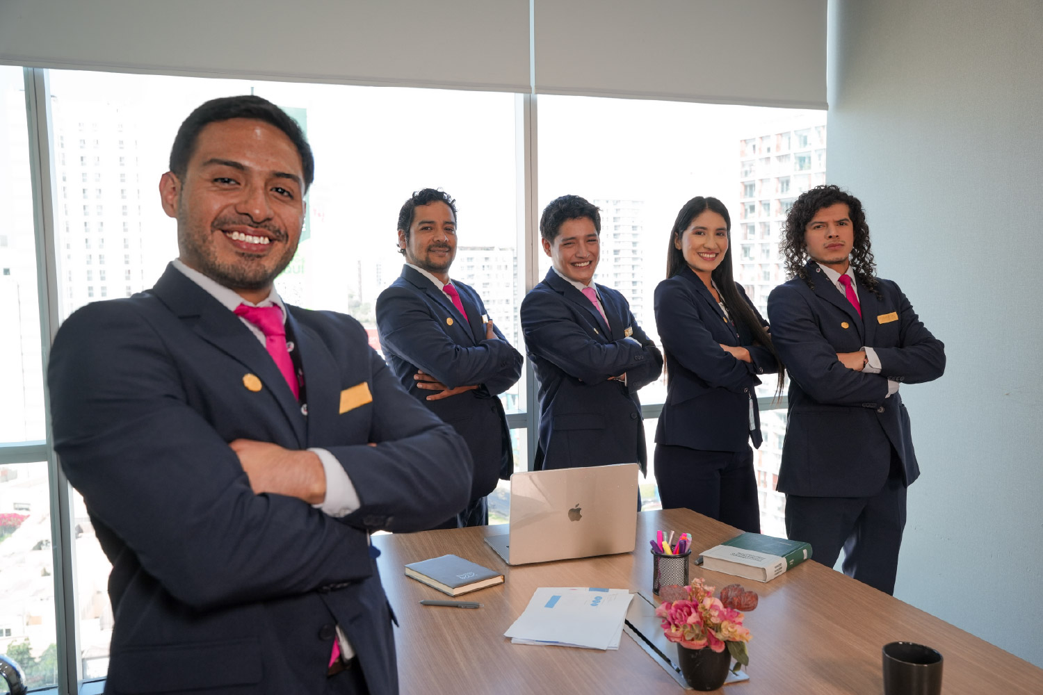 Equipo de asesores de tesis de Tesis Motivación
